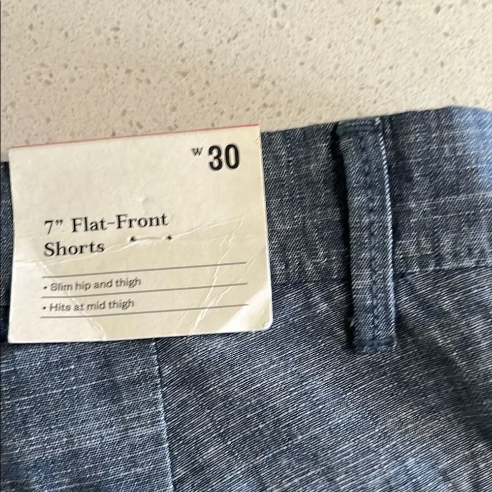 NWT Goodfellow & Co Linden Chambray Blue Flat Front Shorts Size 30/7